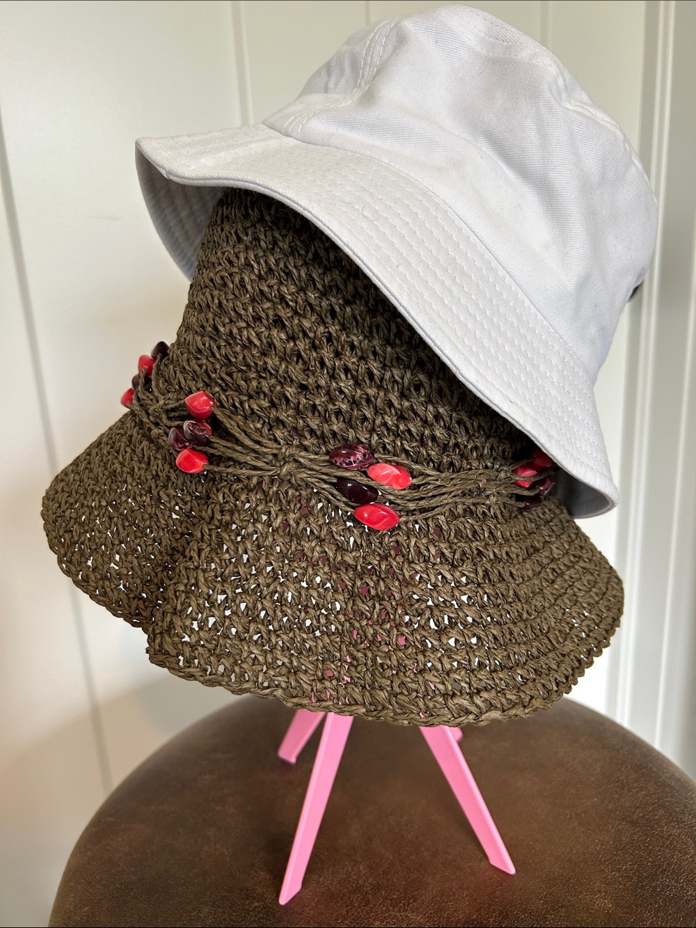2 hats 1.Jaclyn Smith sun beach hat and 2 . white minimalist bucket hat cloche
